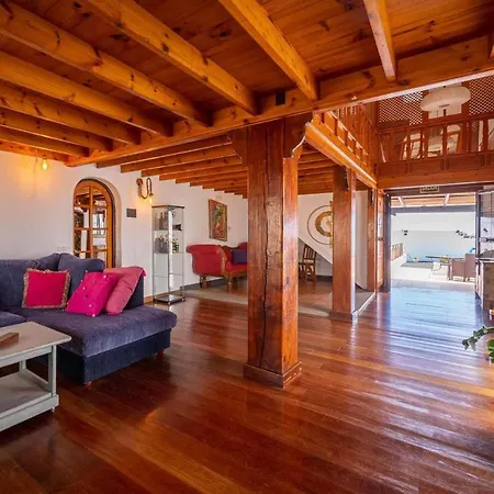 Villa Los Palomos *