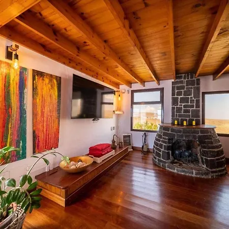 Los Palomos Villa